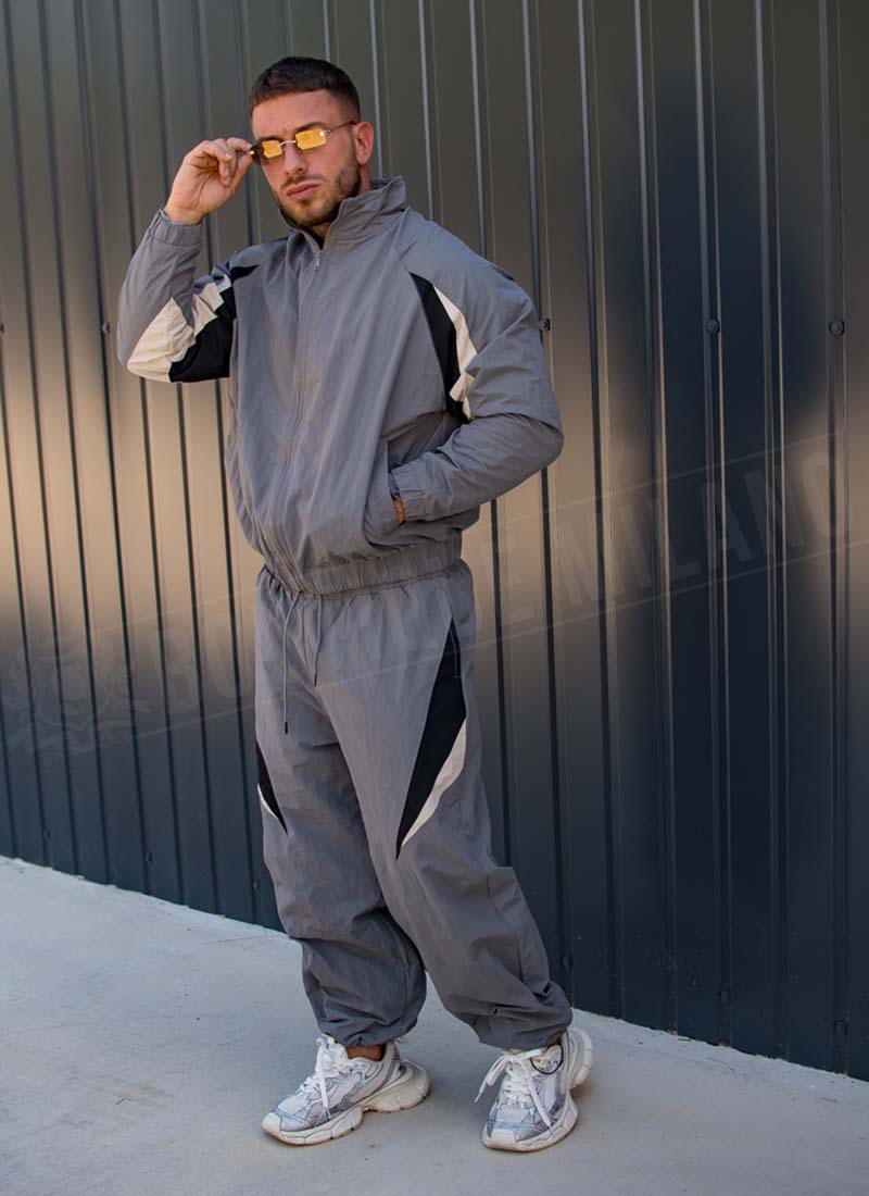 Мъжки подплатен спортен екип в сиво oversized модел L9206-2