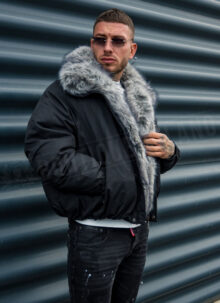 Мъжко черно зимно яке с богата пухена яка "LUX FUR BOMBER" K20154-1